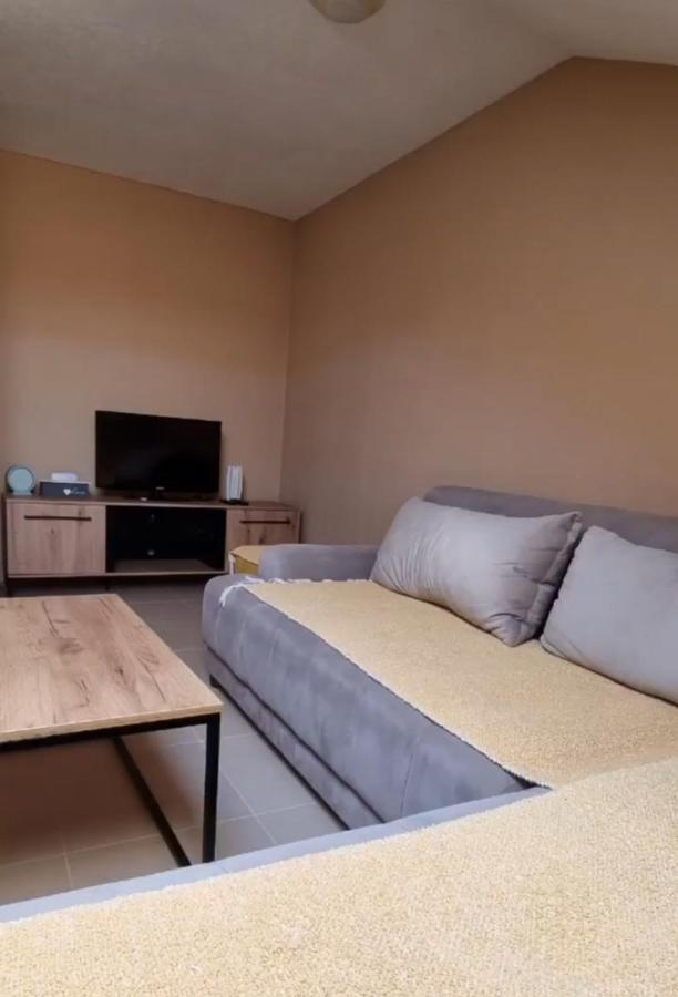 Apartman Avram Kotor Varos المظهر الخارجي الصورة